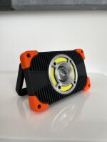 LED Arbeitsleuchte Arbeitslicht Lautsprecher, Schwarz / Orange, 10 Watt, 700lm – Smartwares