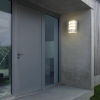 Akku-Leuchte Briloner Außenlampe 5,8 Watt LED Sensor Chrom-Matt Wandlampe IP44 Gartenleuchte