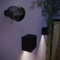 Kamera Philips HUE Secure Schwarz kabelgebunden IP65 Nachtsicht 2-Wege-Sprechfunktion